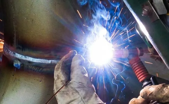 エムイーシーテクノ/荒川化学/定修工事